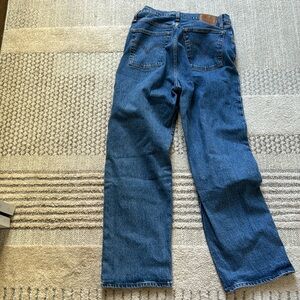 Levi’s Ribcage Straight Button Up Blue Jeans